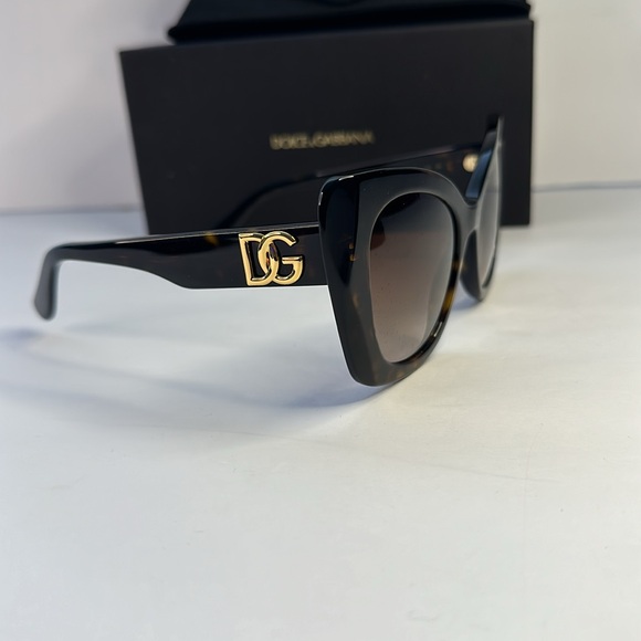 New Authentic Dolce & Gabbana DG 4405 502/13 tortoise Sunglasses - Picture 3 of 13